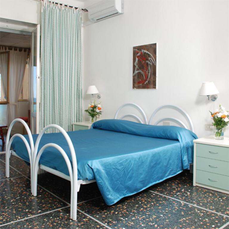 Hotel Giardino Al Mare سيستري ليفانتي الغرفة الصورة